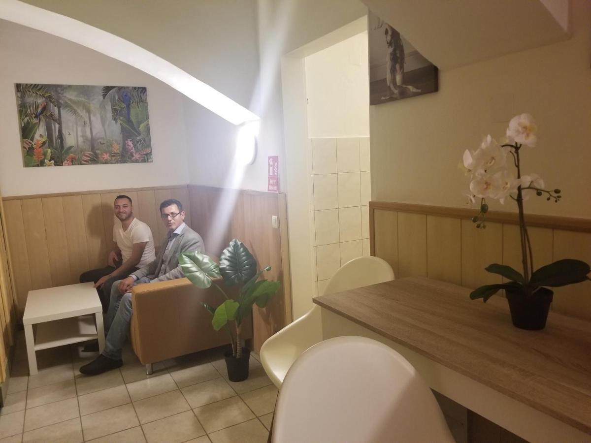 Global Apt Vienna Appartement Buitenkant foto